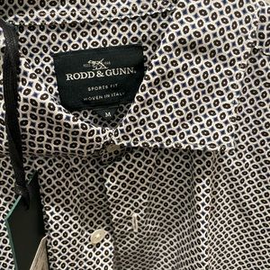 Rodd and gun button up long sleeve shirt